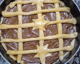 Foto del paso 4 de la receta: Pastafrola de dulce de leche!!