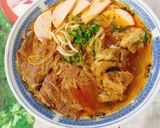 Hình bước làm 4 của món Bún Bò Huế