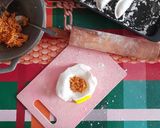 Foto langkah ke 4 dari resep Cireng isi Ayam Suwir Pedas.