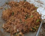 Foto langkah ke 2 dari resep Bihun Goreng Spesial.