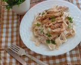 A picture of step 13 of Fettuccine alferado pasta.