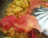 A picture of step 6 of Prawn head fry.