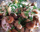 Foto del paso 6 de la receta: Contramuslos de pollo y setas en salsa