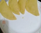 Foto del paso 6 de la receta: Empanadas de plátano verde rellenas de pollo alcaparrado