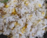 A picture of step 2 of Veggie oats upma.