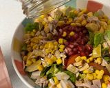 Foto del paso 6 de la receta Ensalada de pollo del cocido y granada con vinagreta con miel