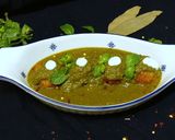 A picture of step 9 of Sweet Potato and Oatmeal Koftas in Spinach Gravy.