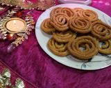 બટર ચકરી (Butter Chakri Recipe In Gujarati) રેસીપી સ્ટેપ5ફોટો