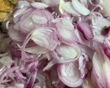 Foto langkah ke 1 dari resep Bawang goreng kriuk.