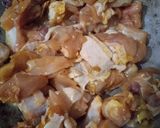 Foto langkah ke 1 dari resep Rawon Ayam.