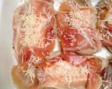 Une image de l'étape 2 de Spiringue de porc gratiné au brie et jambon de parme.
