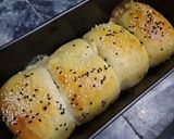 A picture of step 10 of 3 -layers chicken buns 😘😘.