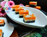 A picture of step 6 of Non fire Tricolor coconut burfi.