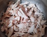 Foto langkah ke 1 dari resep Lumpia Ayam Jamur.