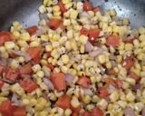 Foto del paso 3 de la receta: Arroz con maíz y Pollo frito