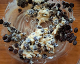 Foto del paso 2 de la receta: Brownies de triple chocolate
