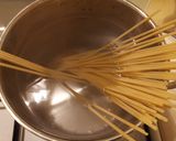 A picture of step 6 of Spaghetti with Tuna and Mushrooms.