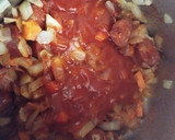 Foto del paso 3 de la receta: Guiso de garbanzos con huevos duros