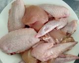 Hình bước làm 1 của món Cánh gà chiên xù 🍗🍗🍗