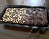 Foto langkah ke 5 dari resep Fudgy Brownies.