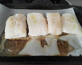 Foto del paso 3 de la receta: Bacalao con huevo poché en cama de judiones