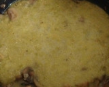 Foto del paso 11 de la receta: Bisteces de puerco rellenos en salsa de champiñones