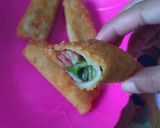 Foto langkah ke 5 dari resep Risolis isian burger.