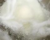 A picture of step 4 of Poached egg.