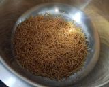 A picture of step 2 of Sewaiyan Kheer.