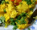 A picture of step 2 of Dalkhichdi with mix vegs.