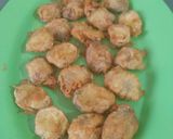 Foto langkah ke 1 dari resep Jamur Tepung Kacang Merah Saus Tomat.