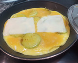 Foto del paso 4 de la receta: Tortilla de calabacín y tranchetes