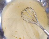 Foto langkah ke 5 dari resep Bolu Caramel Aka Sarang Semut Versi Mini.