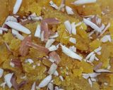 A picture of step 4 of Sooji aur besan ka halwa.