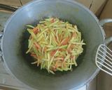 Foto langkah ke 3 dari resep Acar Kuning Timun Wortel Labuh.