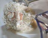 Foto langkah ke 5 dari resep Shrimp Roll.