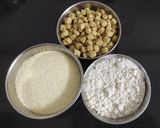 A picture of step 1 of Soyabean Rostie/ Uttapa.