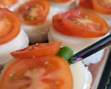 Foto del paso 2 de la receta: Canapés de palmitos y cherrys