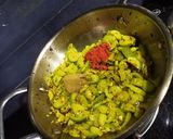 A picture of step 5 of Kantola sabji.