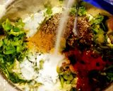 A picture of step 2 of Methi ke pakode.