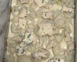 Foto del passaggio 2 della ricetta Cavolfiore gratinato con besciamella e Bleu d'Auvergne