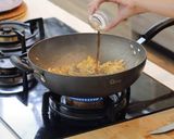 A picture of step 3 of Solaria-Style Fried Rice.