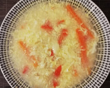 Foto del paso 6 de la receta: Consomé de pollo con sémola