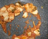Foto langkah ke 4 dari resep Nasi Goreng Kimchi.