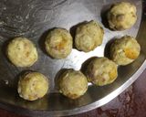A picture of step 5 of Cheese Fish Balls.