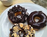 Foto langkah ke 4 dari resep Ganache/ Glaze coklat donat.