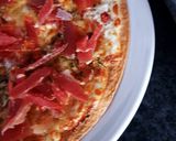 Une image de l'étape 2 de Pizza 🍕 wrap aux deux jambons 😋.