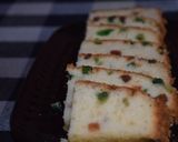 A picture of step 4 of Tutti frutti cake.