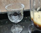 Foto del paso 4 de la receta: Copa de naranja, miel y fresita