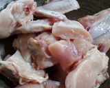 Foto langkah ke 1 dari resep Sop Ayam (easy).